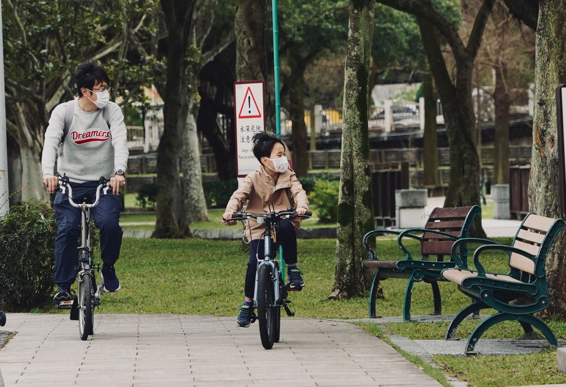 Dahon ou Brompton: choisir un vélo pliant urbain