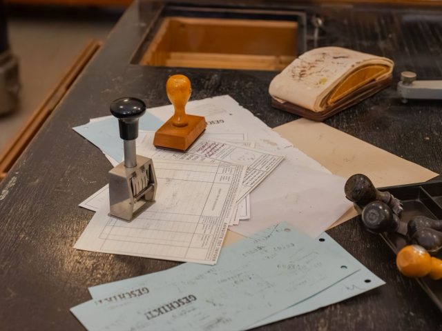 Acte de naissance étranger : pourquoi la mairie exige une traduction c