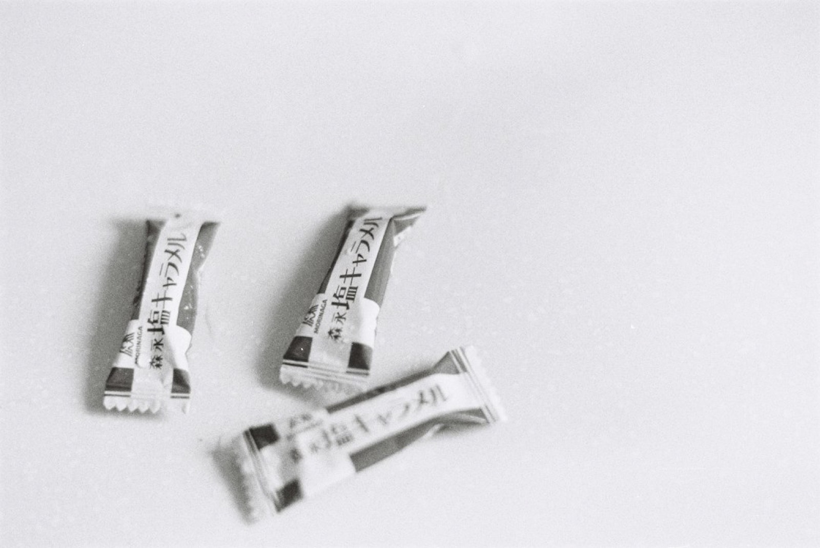 étiquette nutritionnelle en gros plan sur une canette de soda